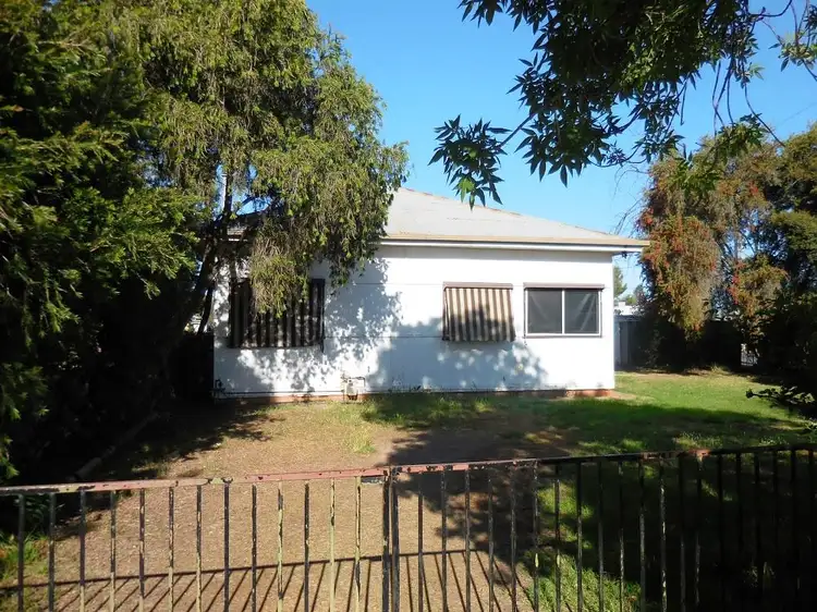 Main view of Homely house listing, 1/33 Currawang Avenue, Leeton NSW 2705