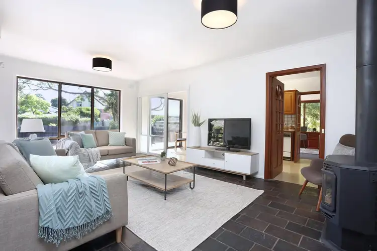 Fifth view of Homely house listing, 202 Woodland Street, Strathmore VIC 3041