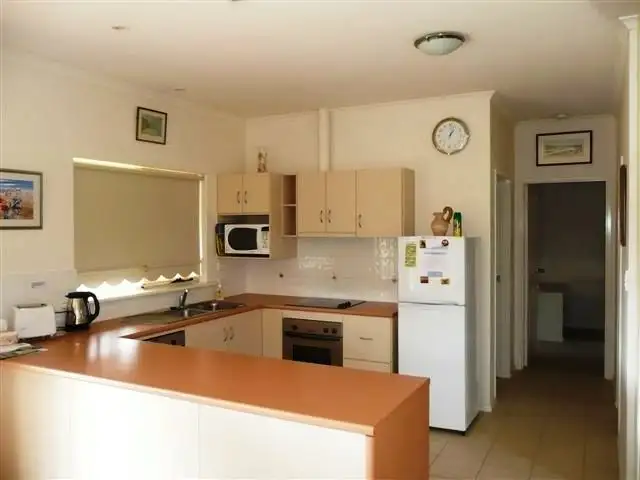 Fourth view of Homely apartment listing, Apartment 2 40 Railway Terrace, Beachport SA 5280