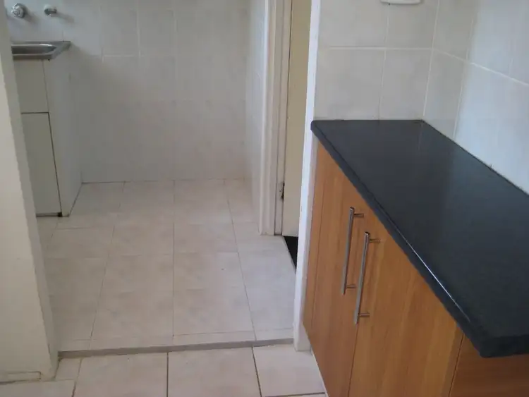 Seventh view of Homely semi-detached listing, 9/11 Hoya Court, Labrador QLD 4215