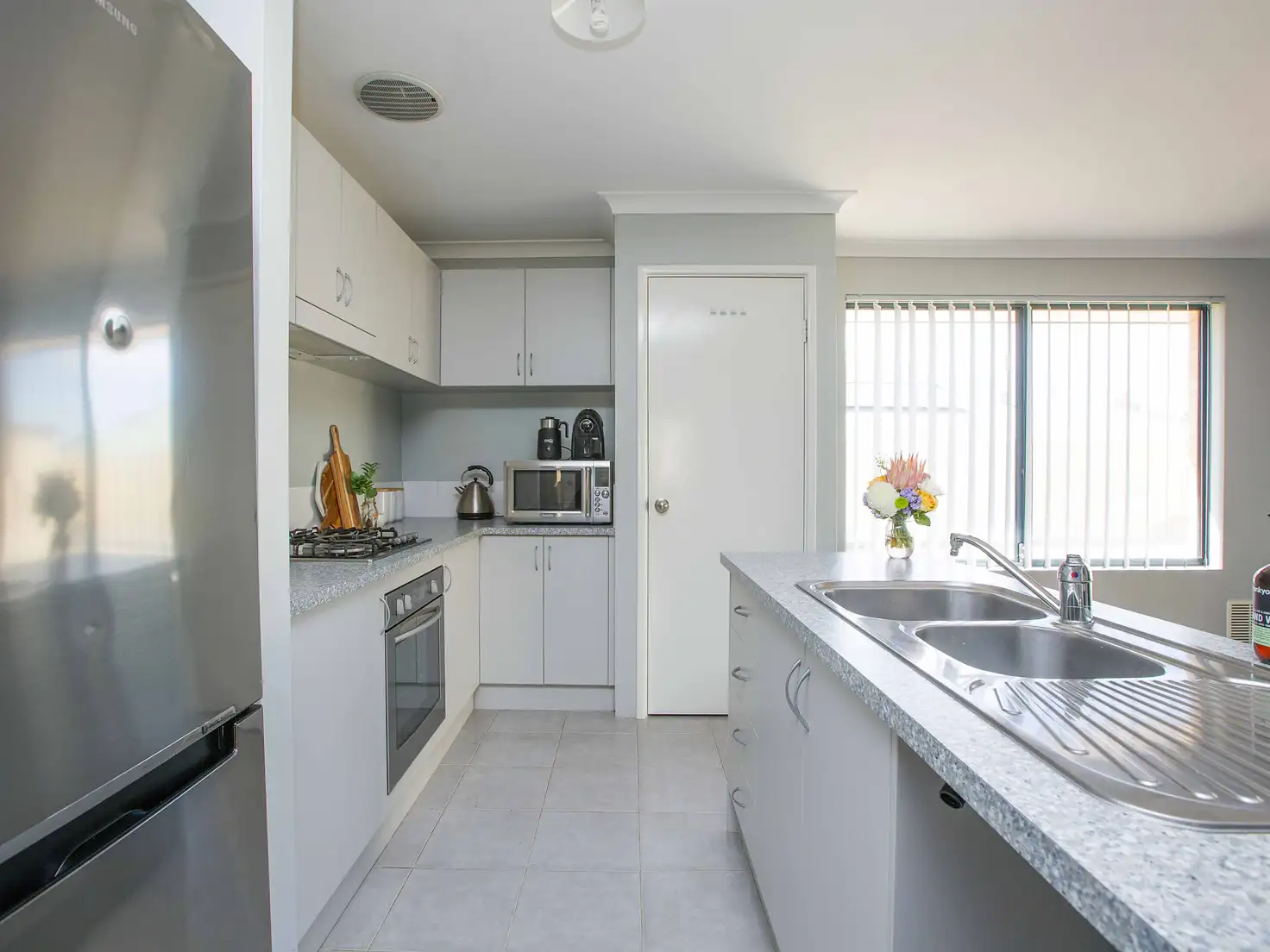 Main view of Homely house listing, 10 Gale Court, Australind WA 6233
