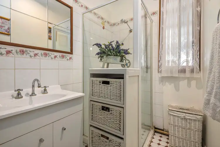 Sixth view of Homely house listing, 11 Elizabeth Avenue, Kyneton VIC 3444