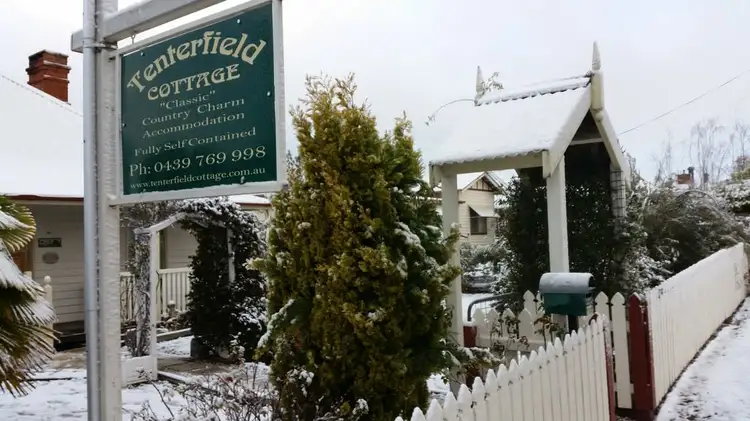 121 Rouse Street, Tenterfield NSW 2372