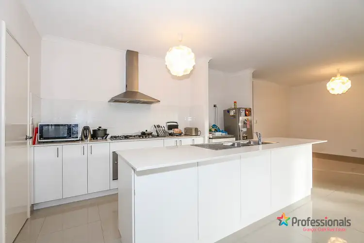 1 Kensal Green Way, Kingsley WA 6026