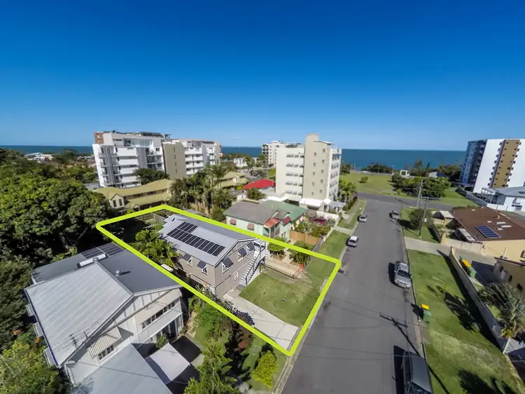 8 Louis Street, Redcliffe QLD 4020