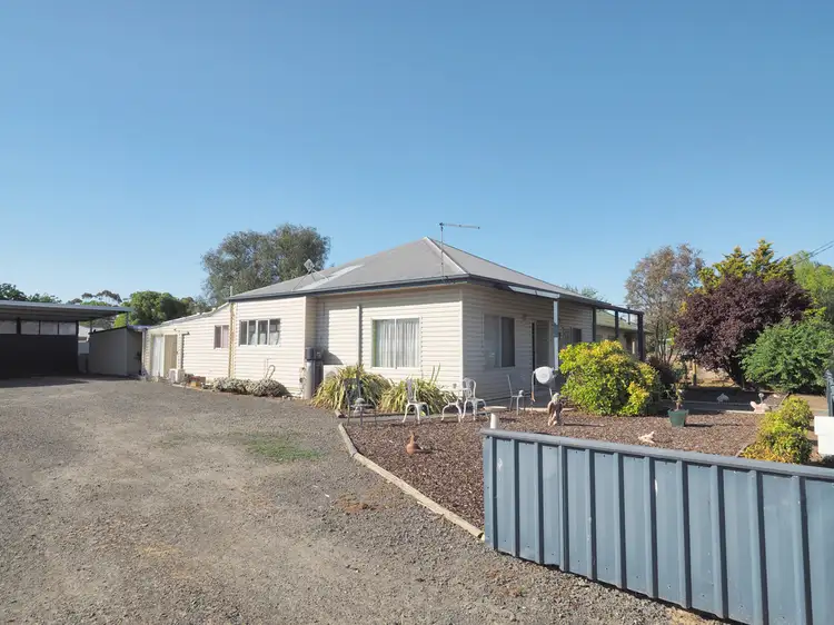 2 Walkerville Street, Willaura VIC 3379