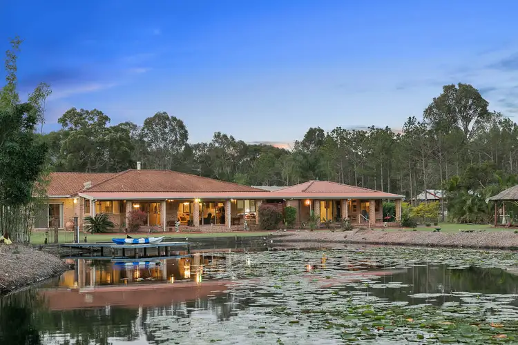 41 Shore Road East, Urangan QLD 4655