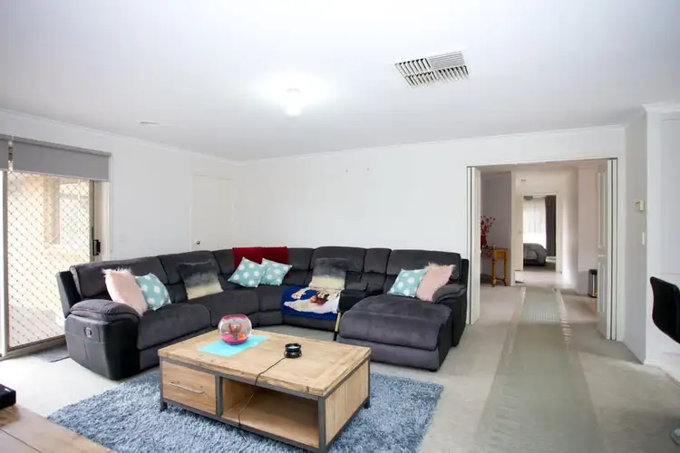 Sixth view of Homely house listing, 5 Lawson Close, Horsham VIC 3400