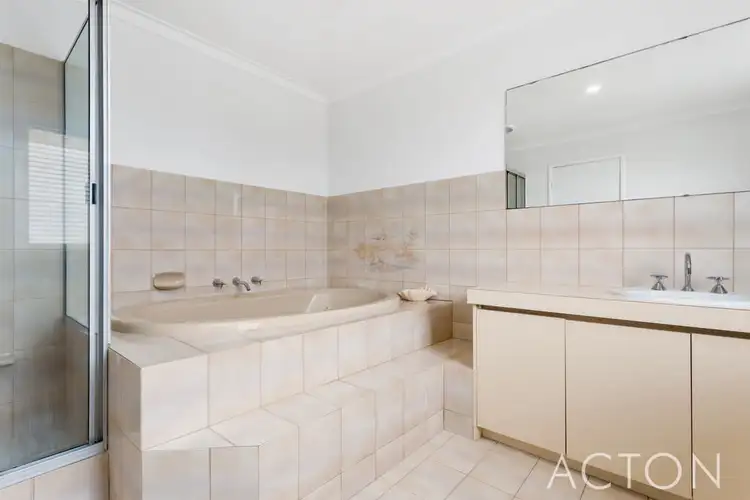 Sixth view of Homely house listing, 10 Browning Way, Munster WA 6166