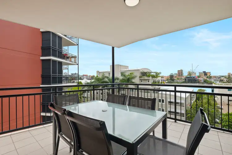 Main view of Homely apartment listing, 39/15 Goodwin Street, Kangaroo Point QLD 4169
