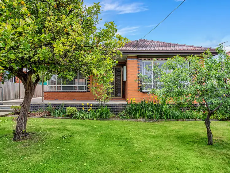 Second view of Homely house listing, 5 Dean Court, Altona North VIC 3025