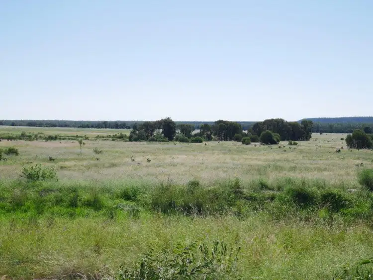 6402 CECIL PLAINS ROAD, Weir River QLD 4406