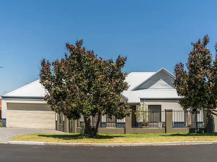 1/15 Creery Street, Dudley Park WA 6210