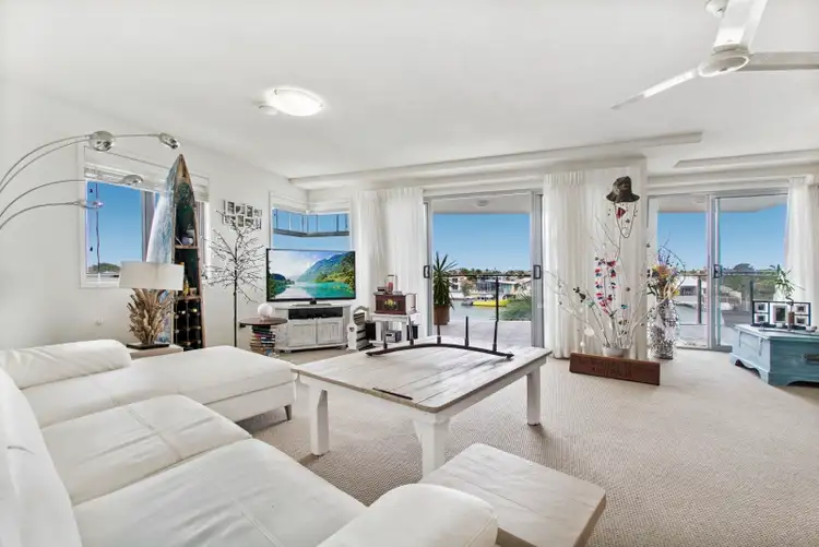 60/57 Grand Parade, Kawana Island QLD 4575