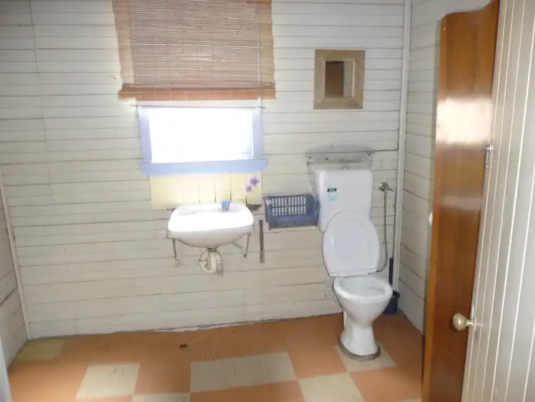 Seventh view of Homely house listing, 225 Avon Terrace, York WA 6302