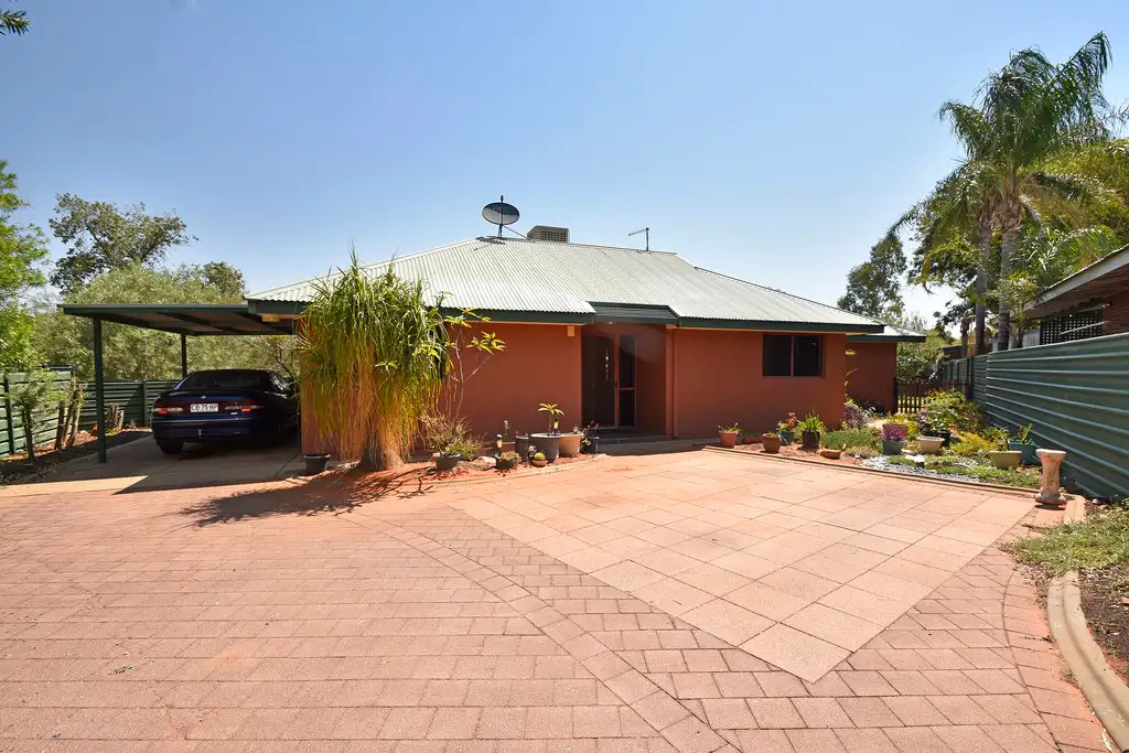Main view of Homely semi-detached listing, 2/3 Gilmour Place, Araluen NT 870
