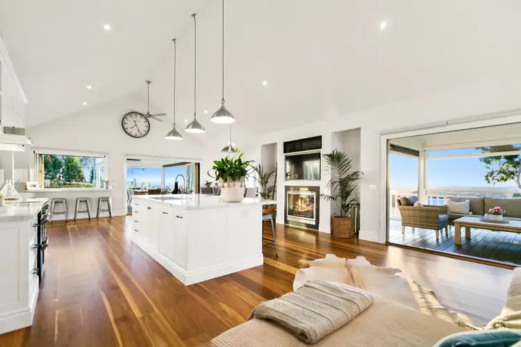 Sixth view of Homely house listing, 3 Manna Hill Court, Mount Eliza VIC 3930