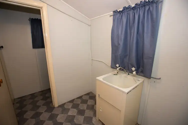 Fifth view of Homely house listing, 9 CORRIEDALE STREET, Naracoorte SA 5271