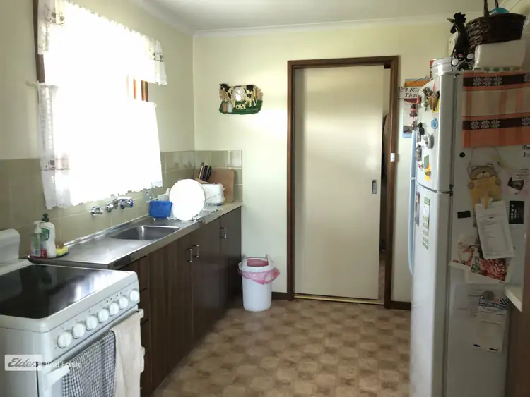 Fifth view of Homely house listing, 52 PARKLANDS TERRACE, Beachport SA 5280