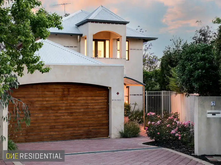 7 Castle Hill Close, Bicton WA 6157