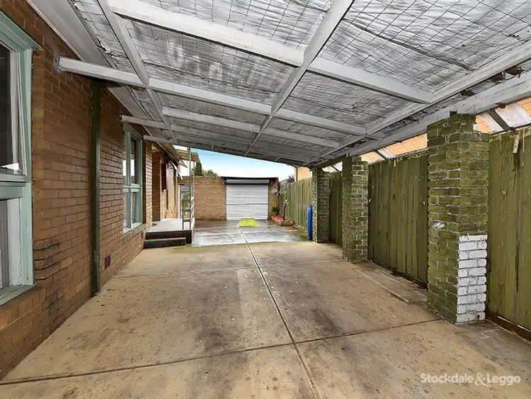 Fifth view of Homely house listing, 34 Pinewood Drive, Thomastown VIC 3074
