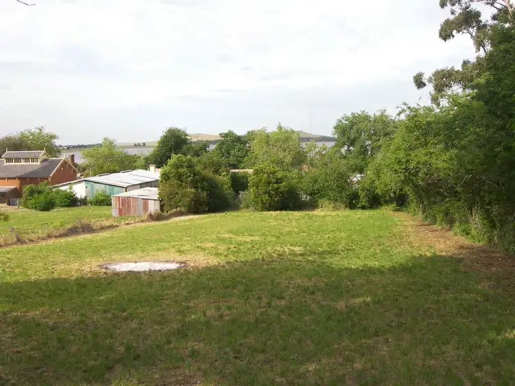 131 Bankin Street, Learmonth VIC 3352