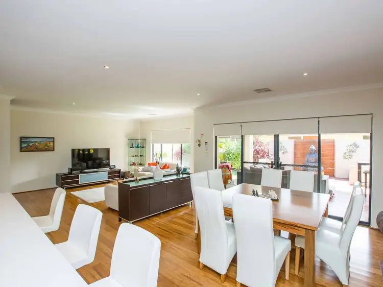 Sixth view of Homely house listing, 15 Eclipse Bend, Dalyellup WA 6230