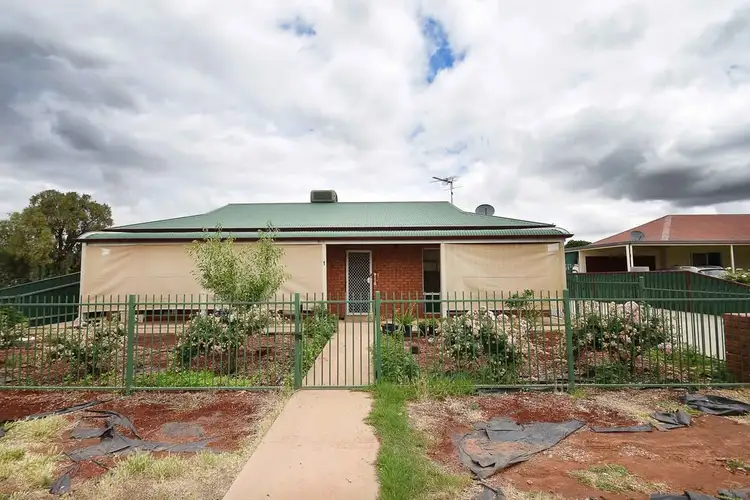 Main view of Homely house listing, 1/18 Shailer Terrace, Euston NSW 2737