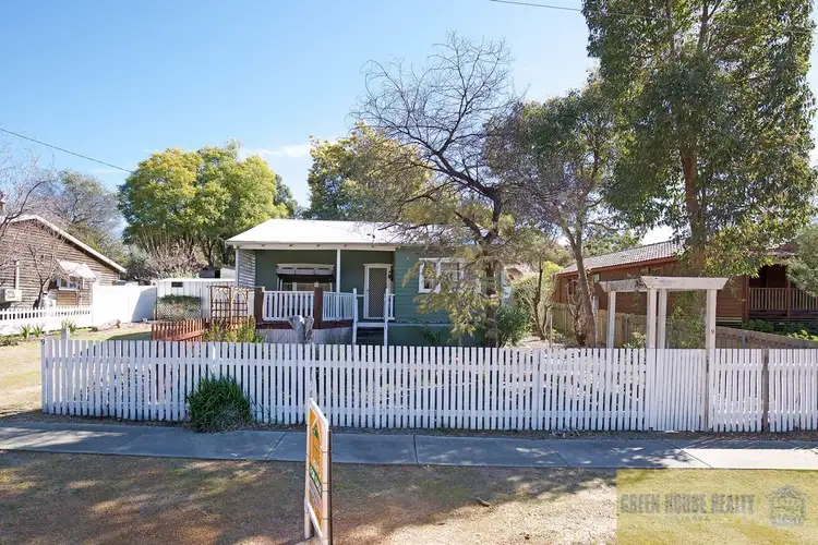 9 Marginata Crescent, Dwellingup WA 6213