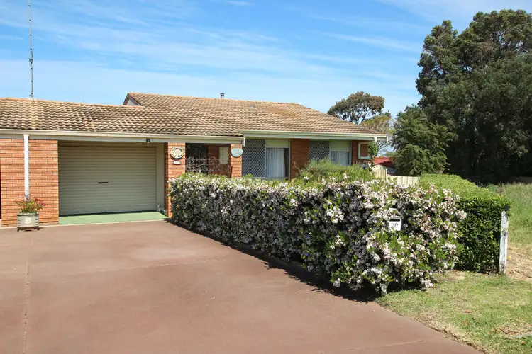 7B Pisconeri Heights, Waroona WA 6215