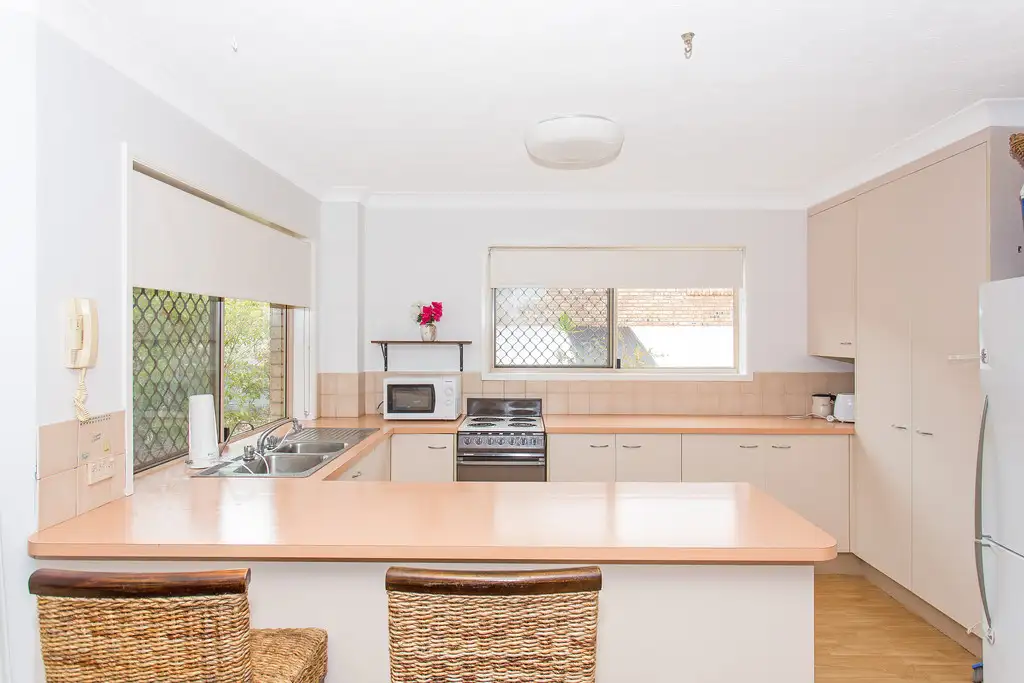 Main view of Homely unit listing, 16/90-92 Kennedy Drive, Tweed Heads West NSW 2485