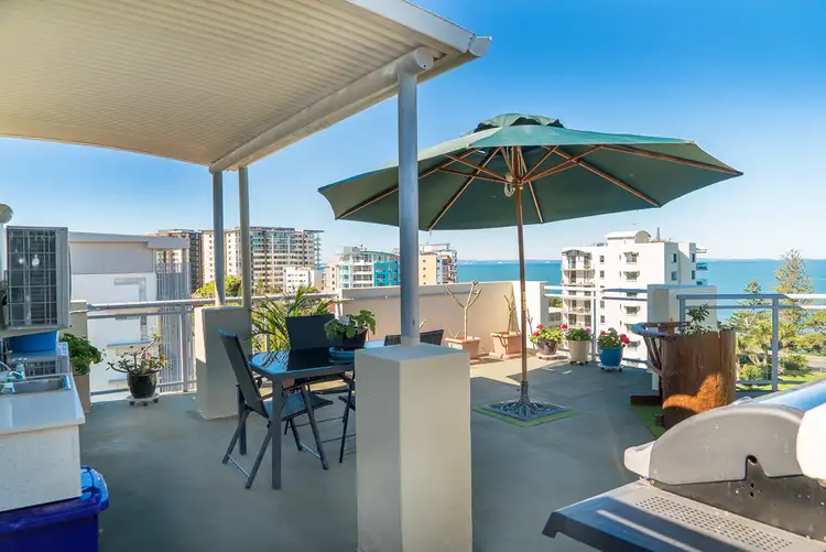 10/2 Louis Street, Redcliffe QLD 4020