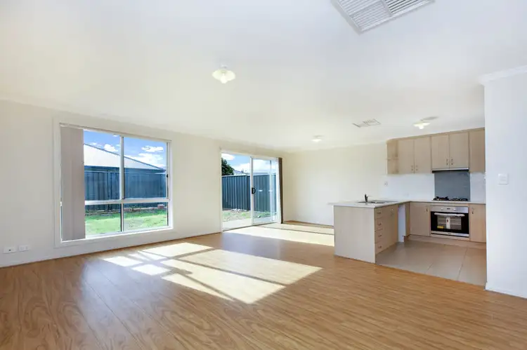 Sixth view of Homely house listing, 10 Lonsdale Crescent, Andrews Farm SA 5114