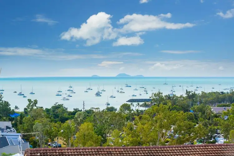 145/6 Eshelby Drive, Cannonvale QLD 4802