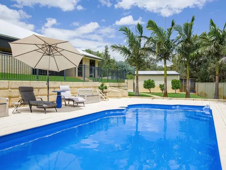 33 St Nicholas Way, Australind WA 6233