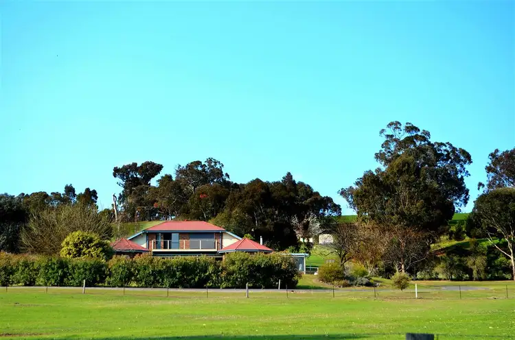 Fifth view of Homely house listing, 10 Hargreaves Close, Tumut NSW 2720