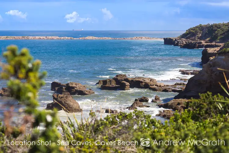 Fifth view of Homely house listing, 3 Rose Close, Caves Beach NSW 2281