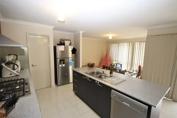 Sixth view of Homely house listing, 8 MacArthur Court, Australind WA 6233