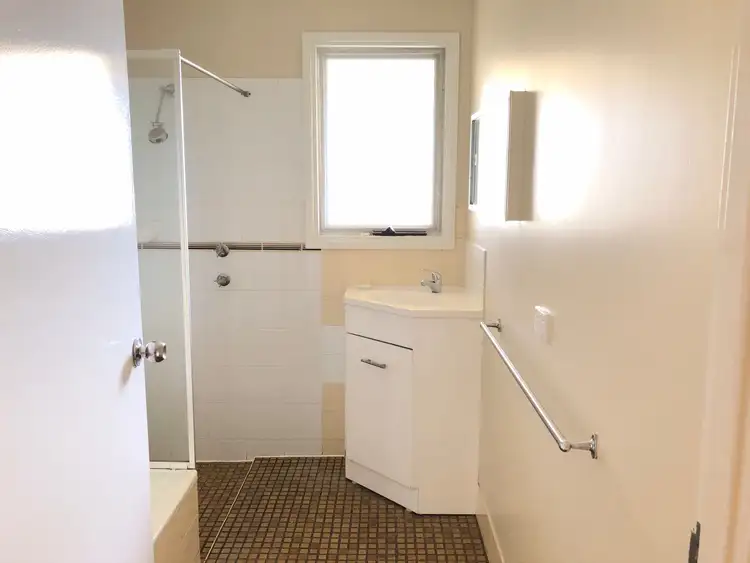 Fifth view of Homely house listing, 13 & 15 Barwon Crescent, Mount Gambier SA 5290