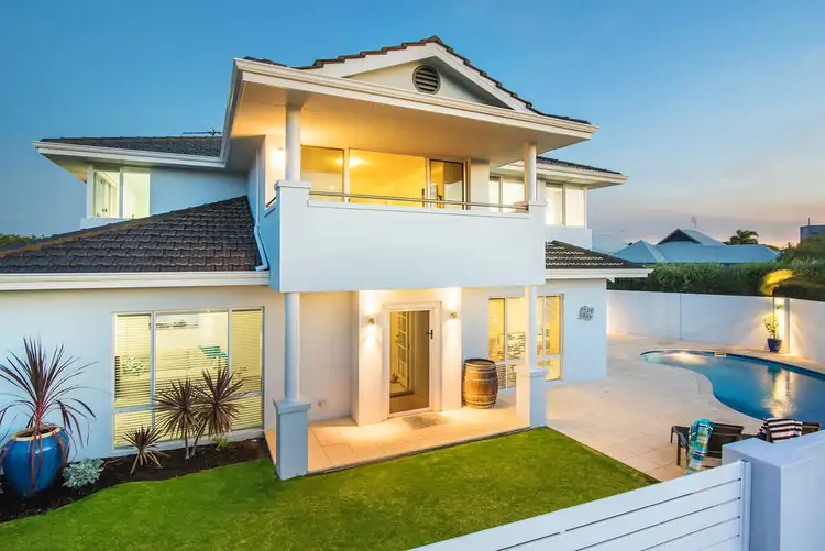 427 Marine Terrace, Geographe WA 6280