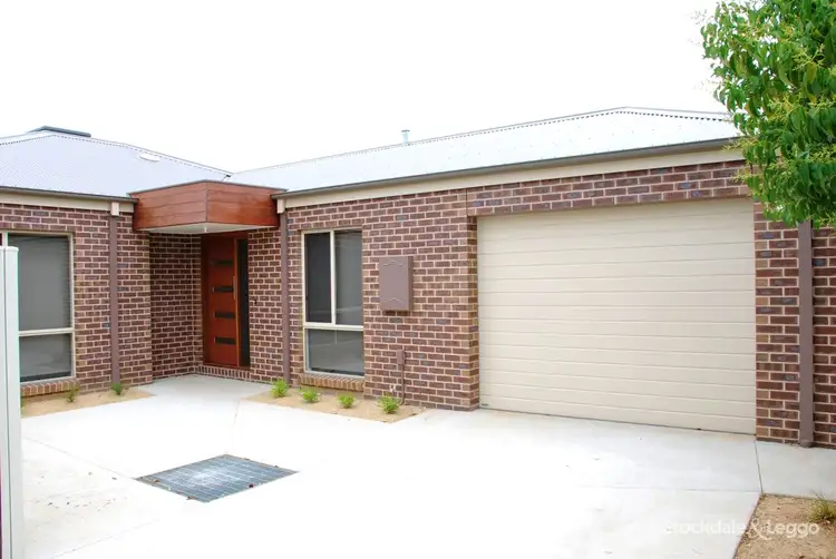 Main view of Homely unit listing, 2/17 Dunkirk Avenue, Shepparton VIC 3630