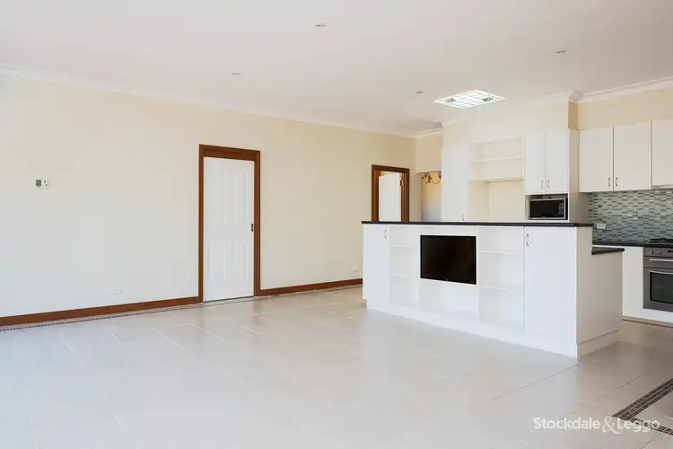 Fifth view of Homely house listing, 5 Manfred Place, Mooroopna VIC 3629