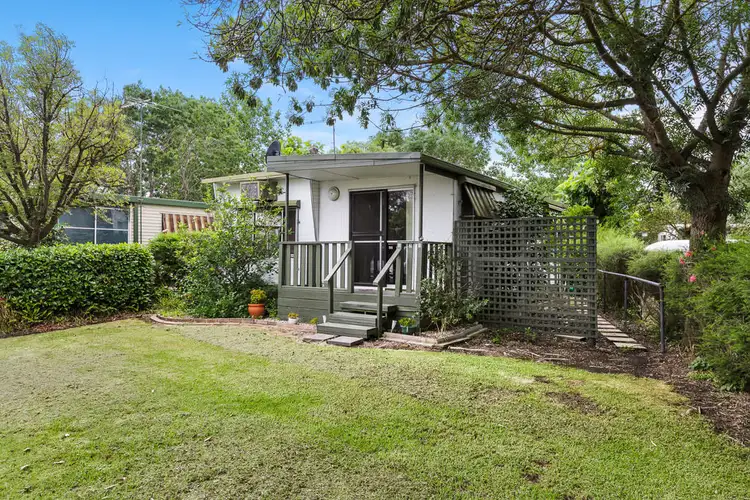 321/98 Bungower Road, Mornington VIC 3931