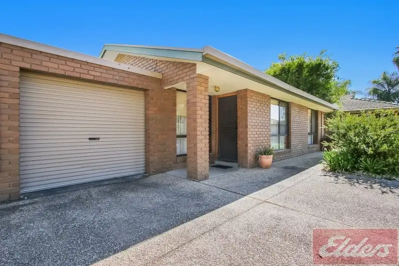 Main view of Homely townhouse listing, 2/208-210 Melbourne Street, Mulwala NSW 2647