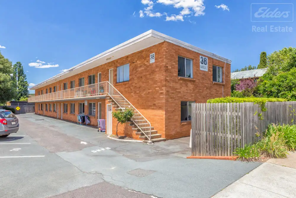 Main view of Homely unit listing, 15/38 Isabella Street, Queanbeyan NSW 2620