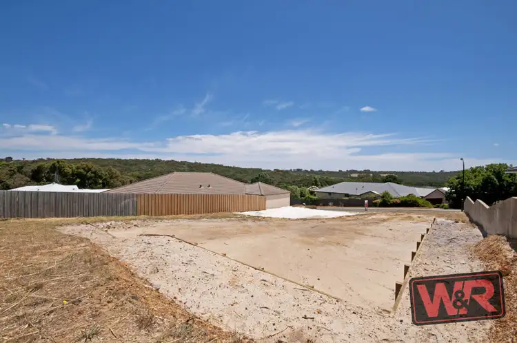 4a McWhae Drive, Spencer Park WA 6330