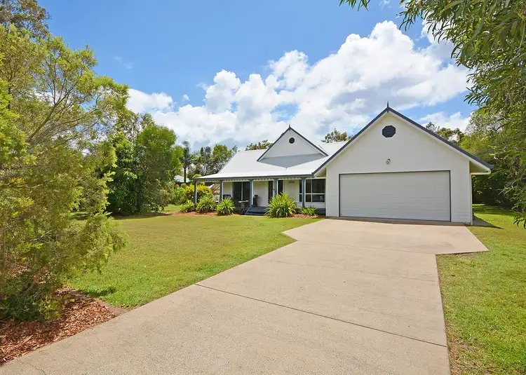 60-62 Hughes Rd, Urangan QLD 4655