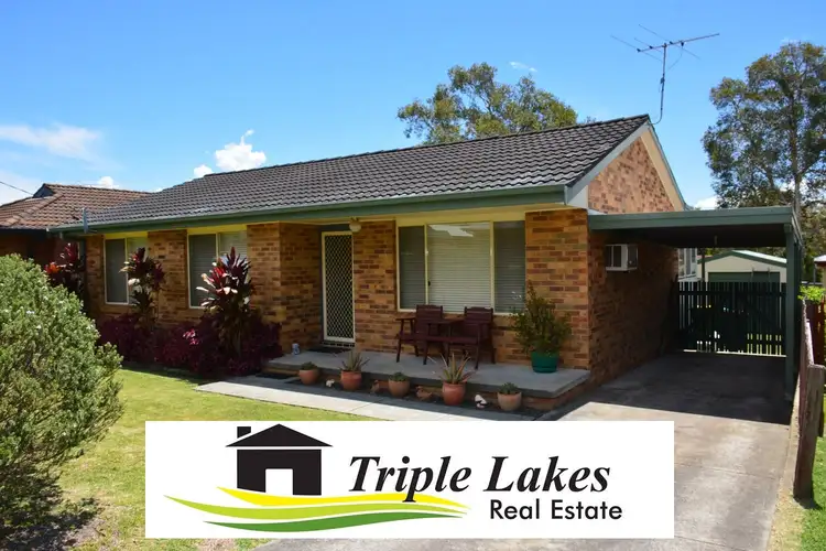 Main view of Homely house listing, 4 Naroo Avenue, Summerland Point NSW 2259