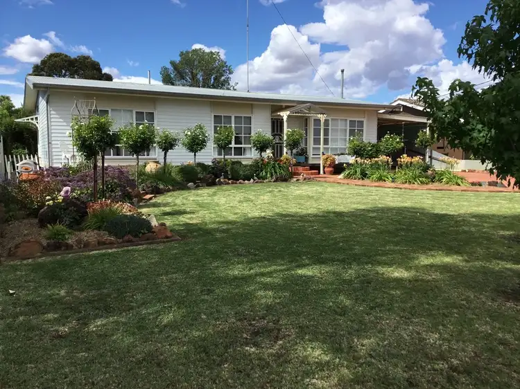 29 COREEN STREET, Jerilderie NSW 2716