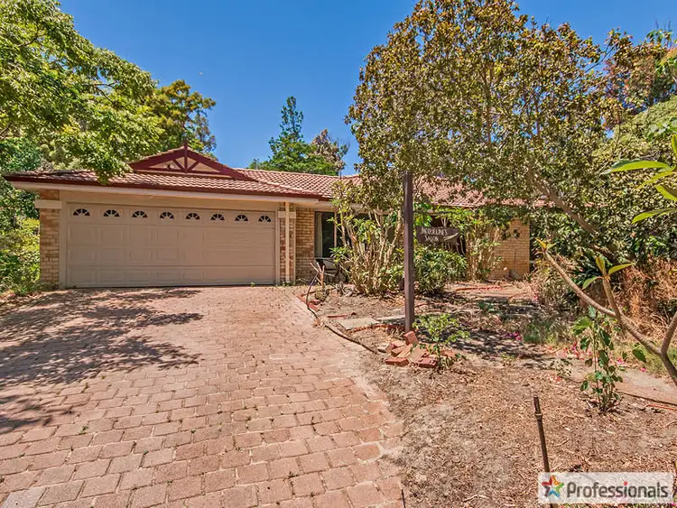Second view of Homely house listing, 2 Farrier Court, Wellard WA 6170